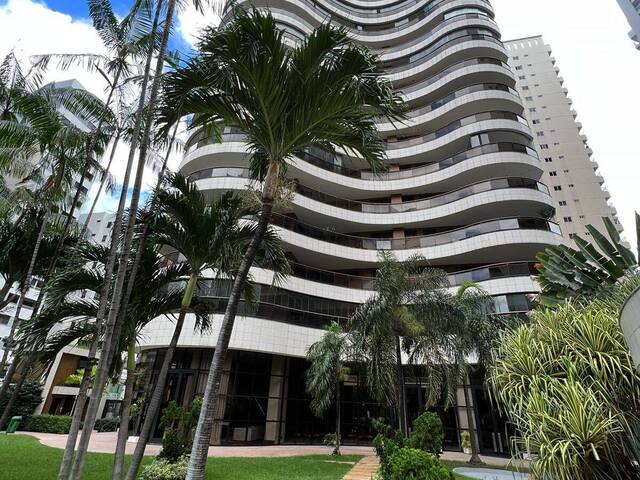 #153 - Apartamento para Venda em Fortaleza - CE