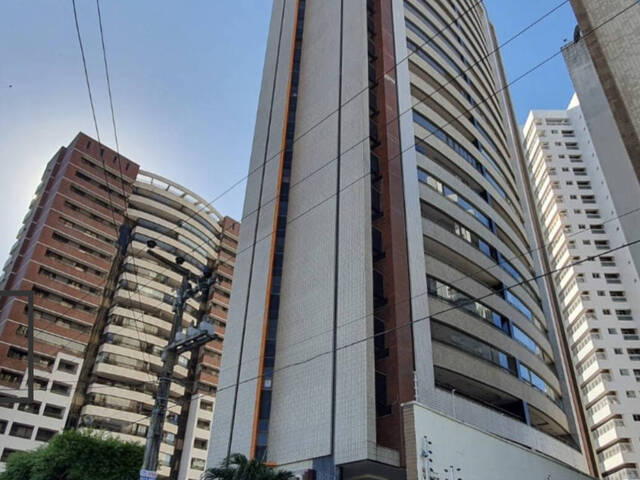 #210 - Apartamento para Venda em Fortaleza - CE