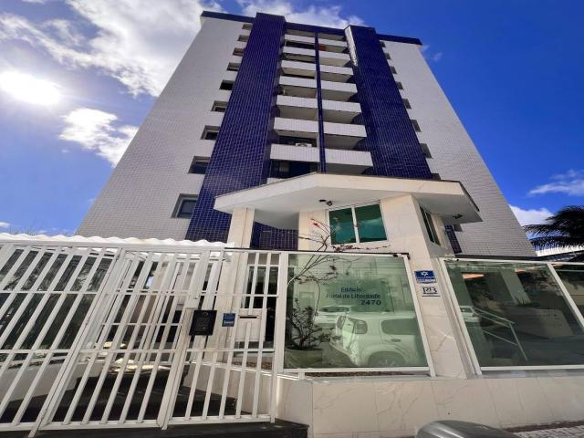 #216 - Apartamento para Venda em Fortaleza - CE
